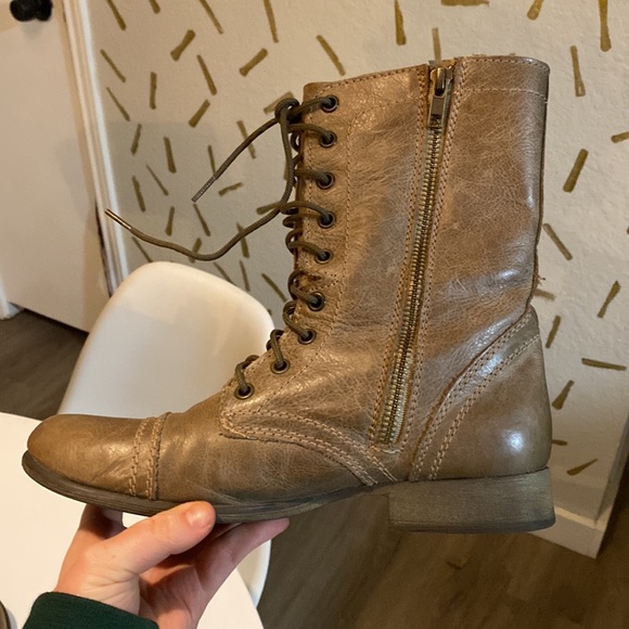 Steve Madden Leather Boots - Picture 5 of 6